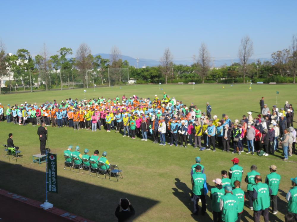 �J��̗l�q