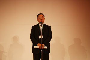 高木健志同窓会長挨拶