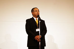 高木健志同窓会長挨拶